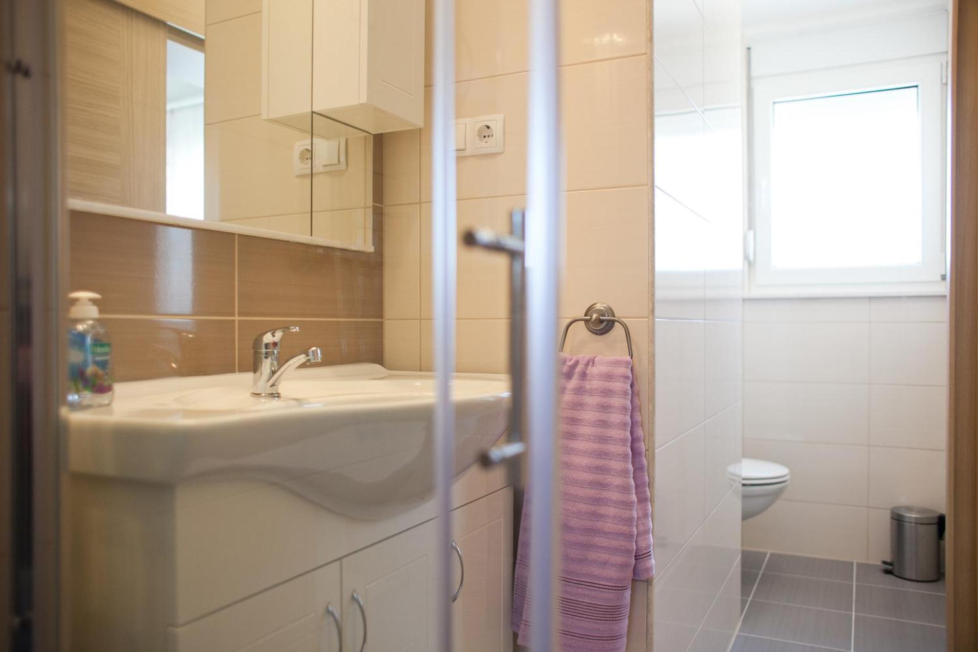 Apartments Medvid Trogir Zimmer foto