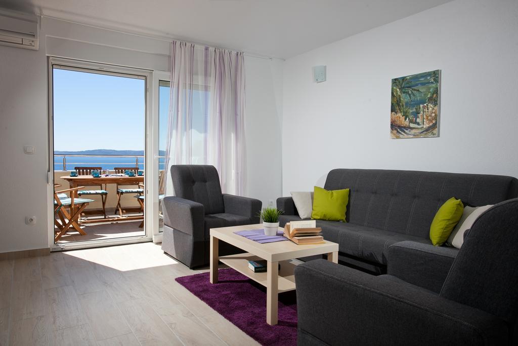 Apartments Medvid Trogir Zimmer foto