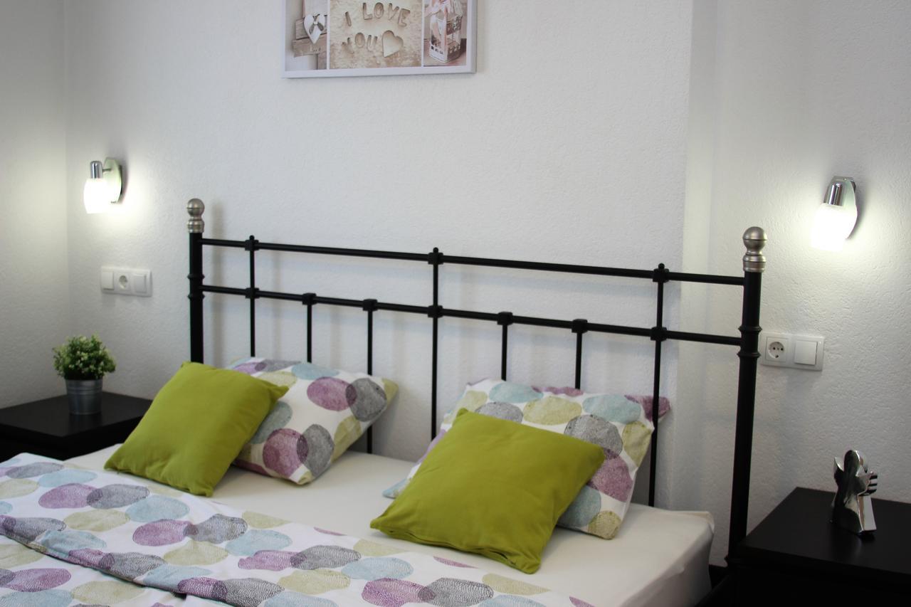 Apartments Medvid Trogir Exterior foto